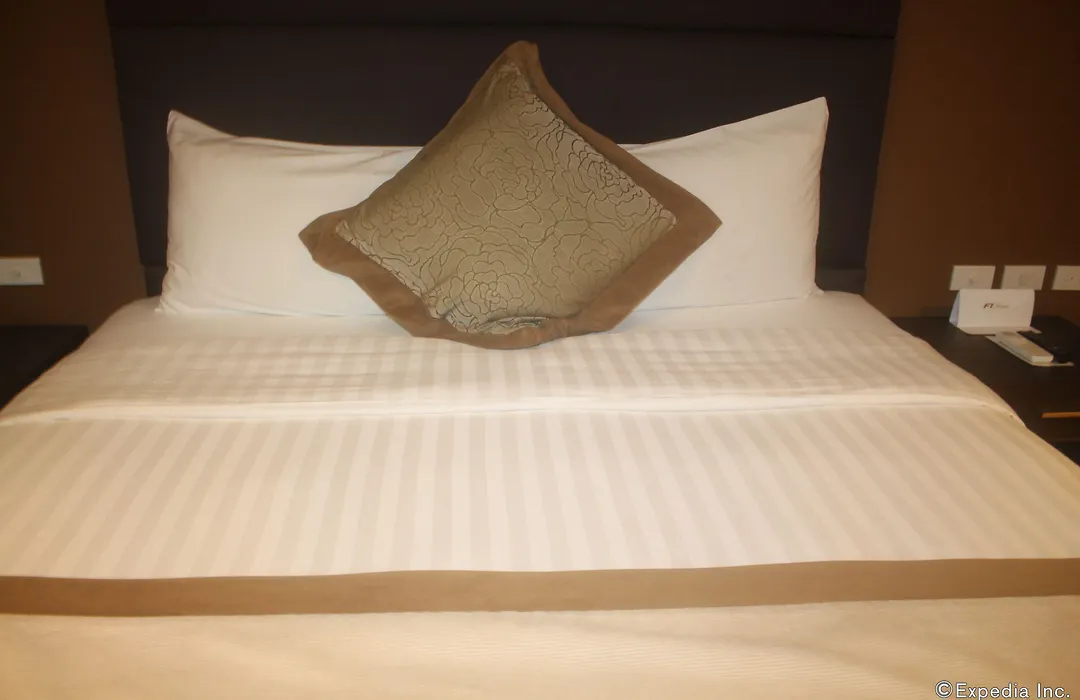 F1 Hotel Manila-1